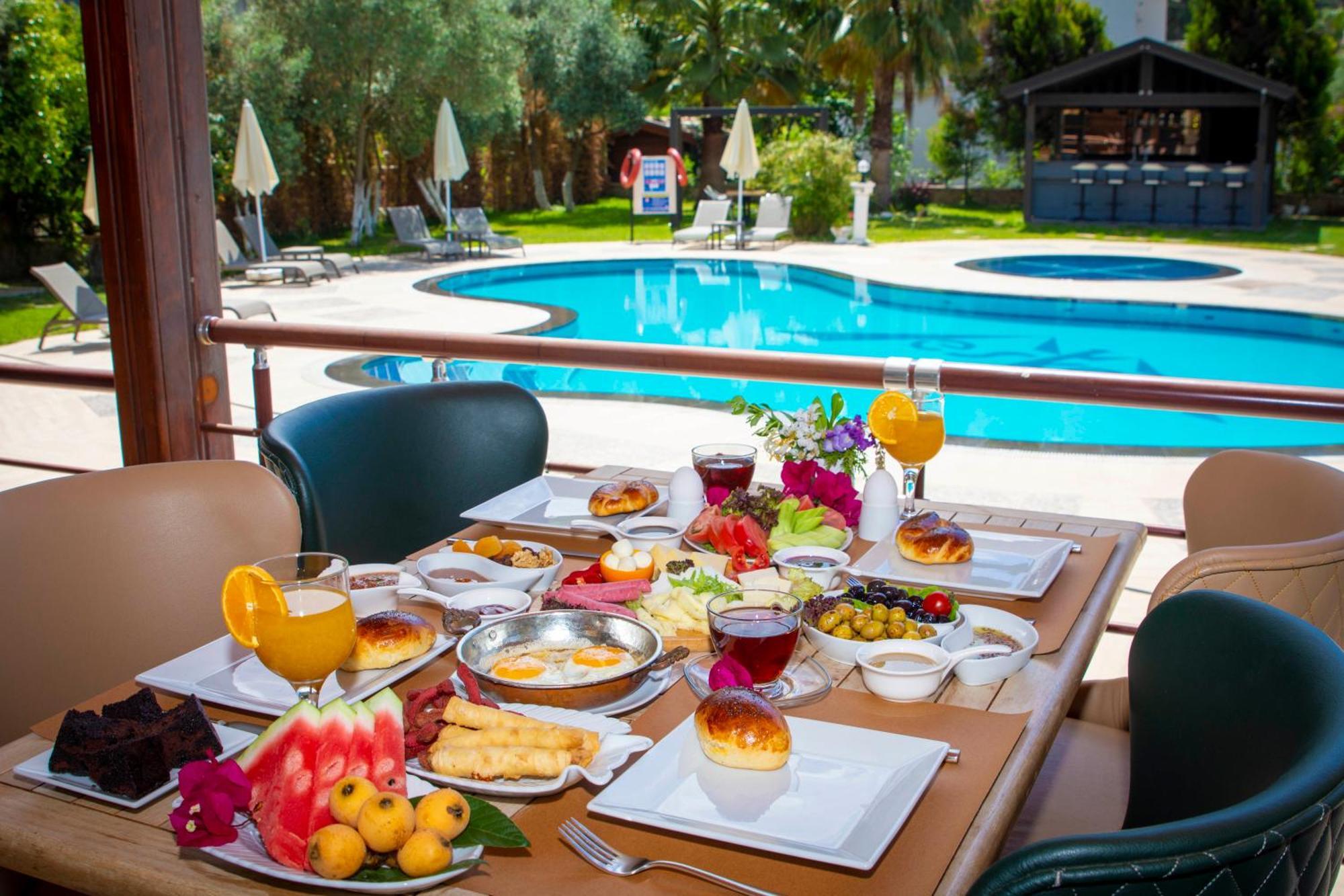 Mesken Inn Hotel Göcek Esterno foto