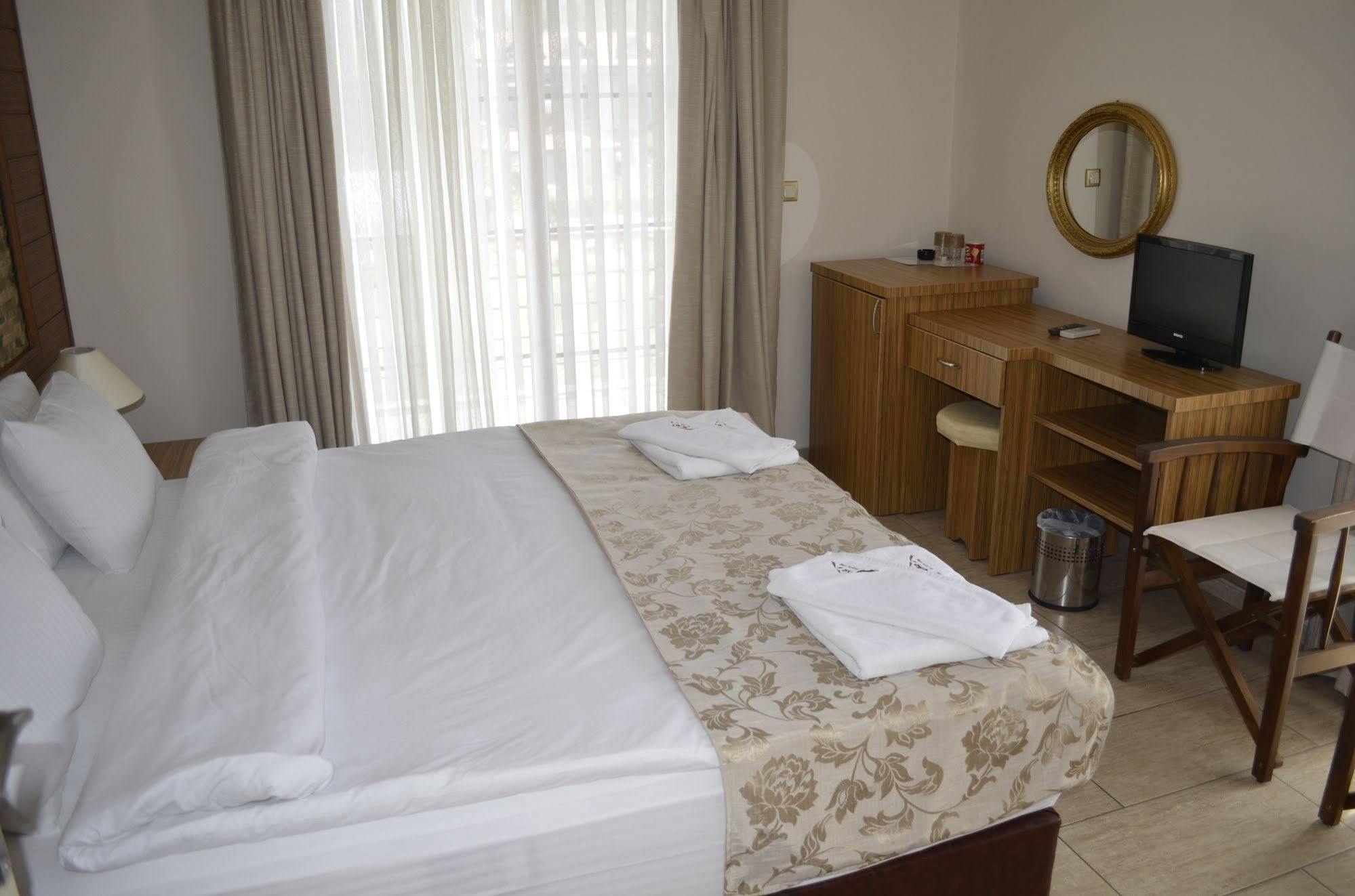 Mesken Inn Hotel Göcek Esterno foto
